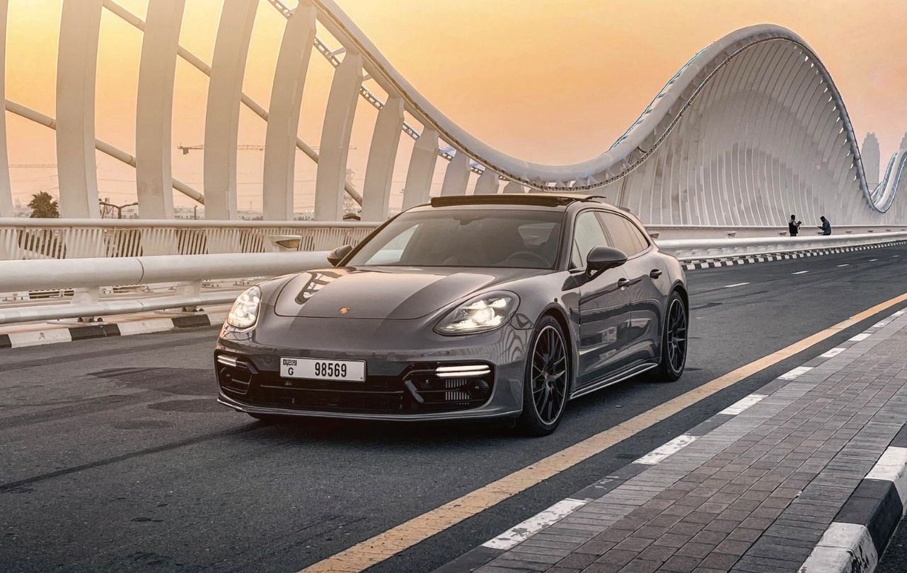 Porsche Panamera for Rent in Dubai