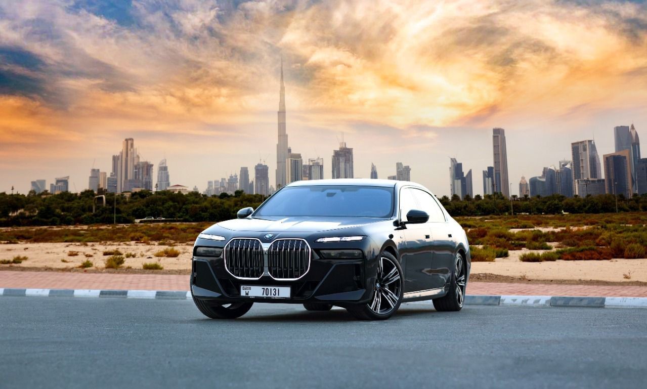 BMW 735i series for Rent in Dubai